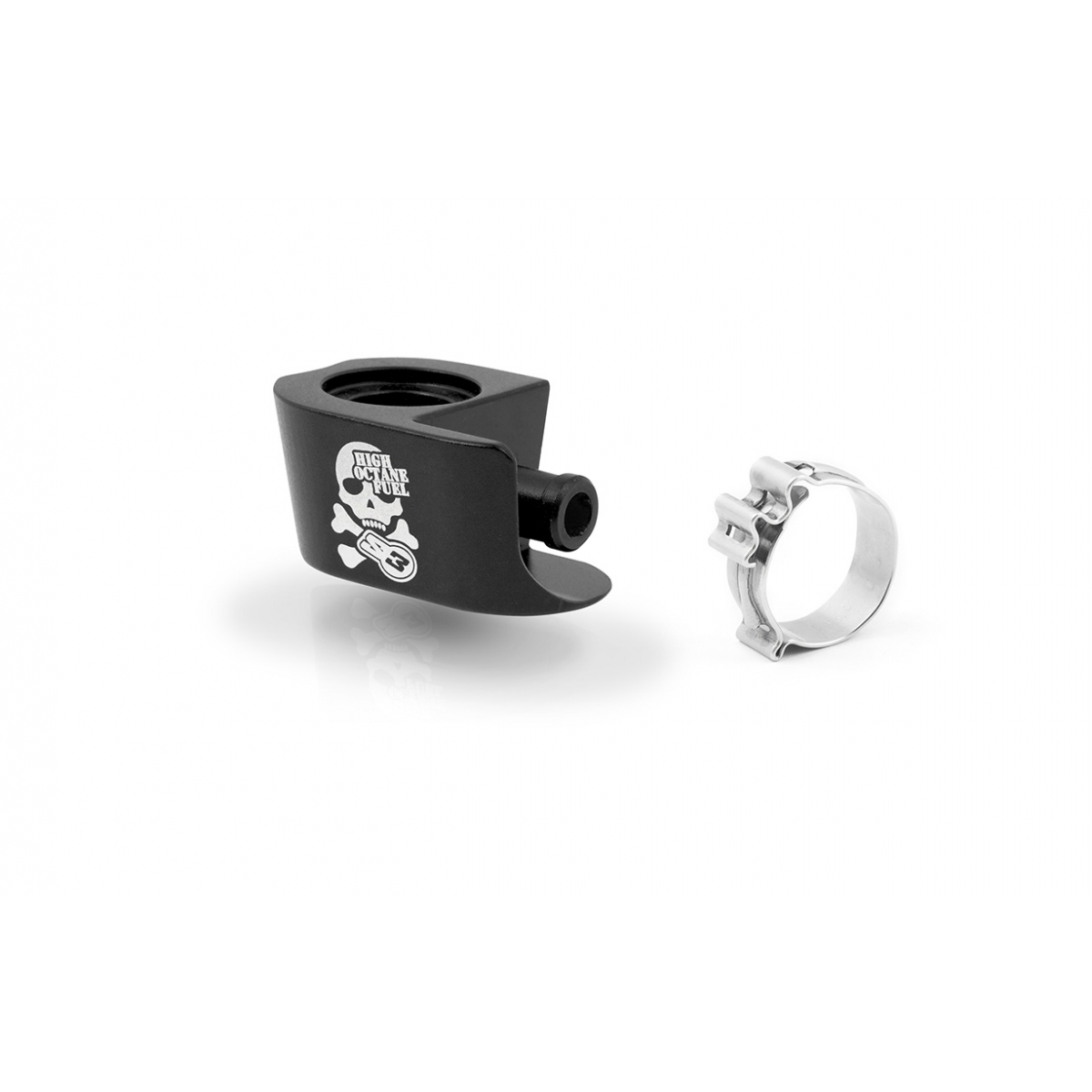 מחבר למיכל דלק "בנגו" לקטמ, הוסקוורנה, וגאסגאס אוסטרי